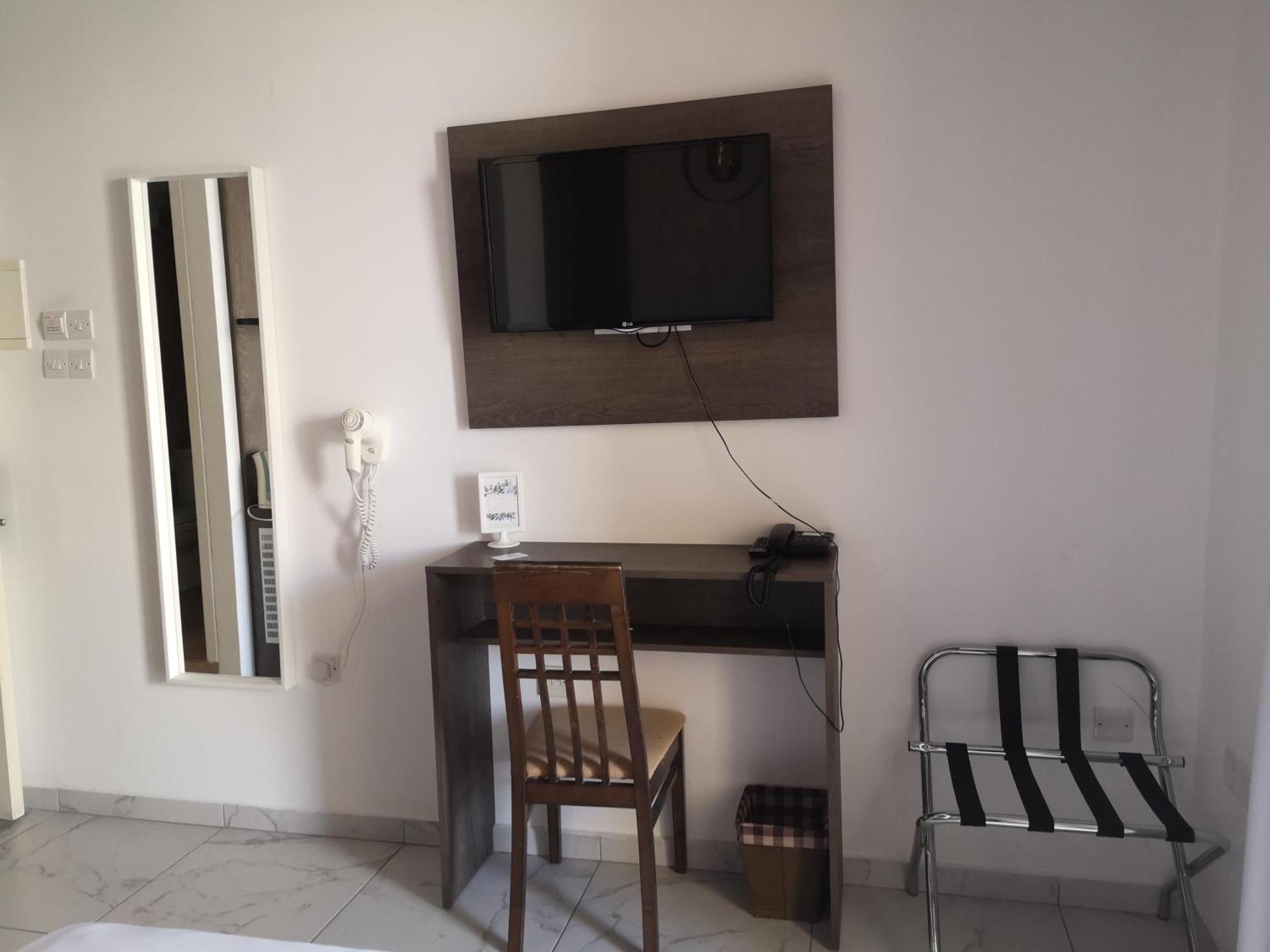 St Elena Boutique Residence Ларнака Екстериор снимка